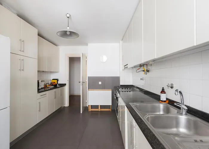 Chiado Prestige View * Lisbon