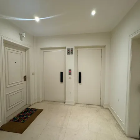 Chiado Prestige View Apartman